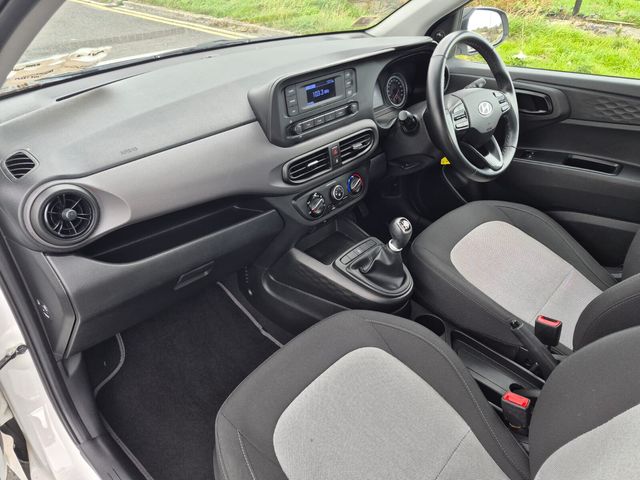 2022 Hyundai i10