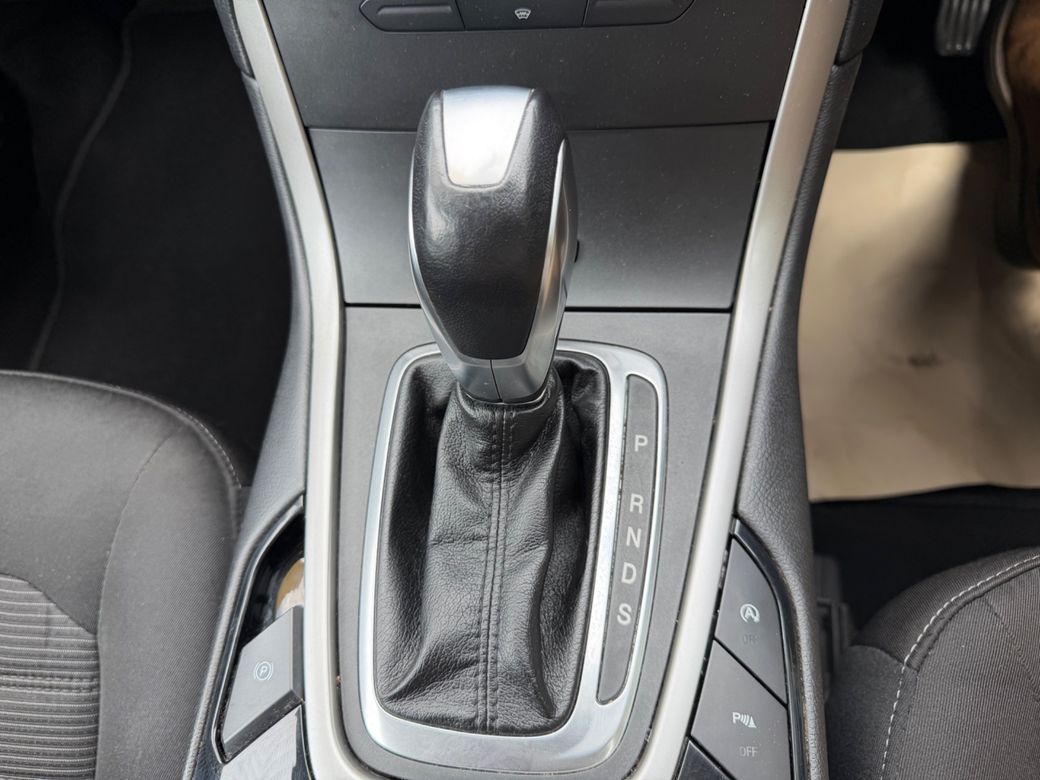 2017 Ford Galaxy