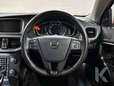 2019 Volvo V40