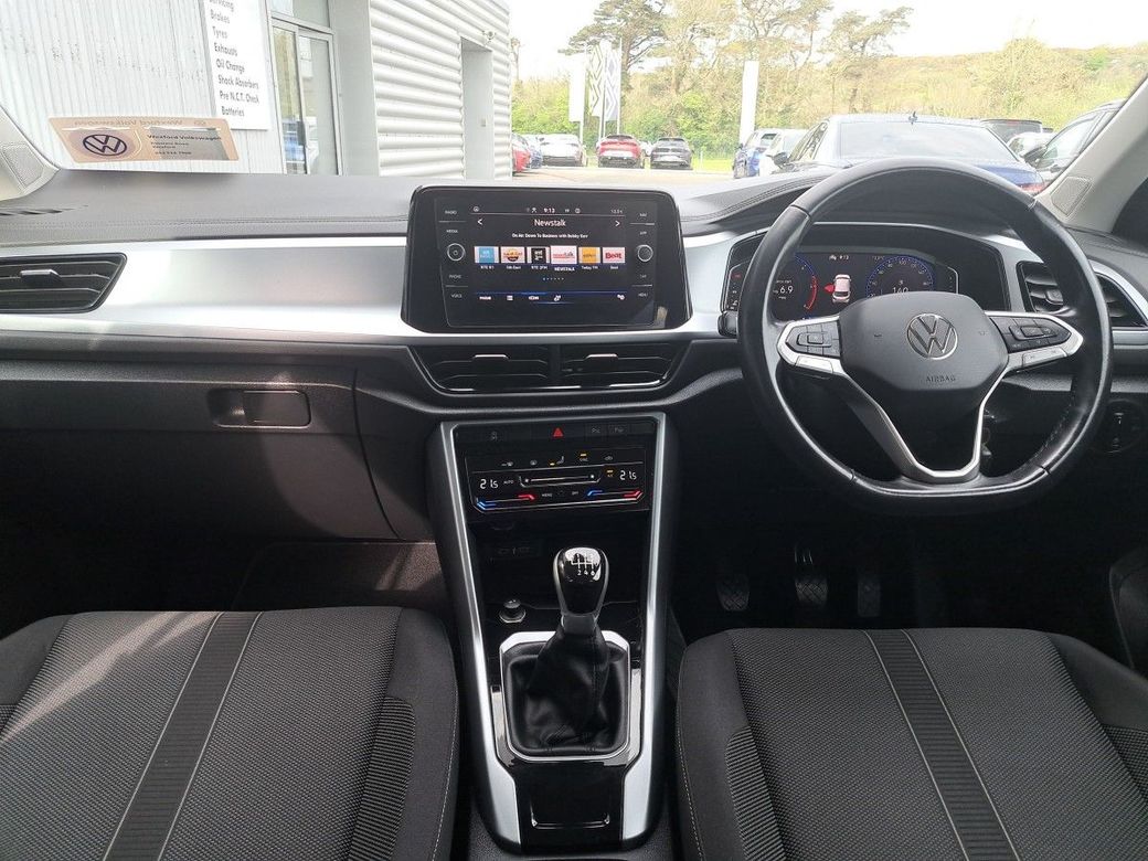 2023 Volkswagen T-Roc