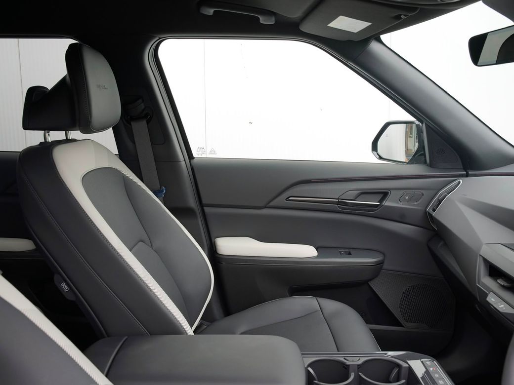 2026 Kia EV5