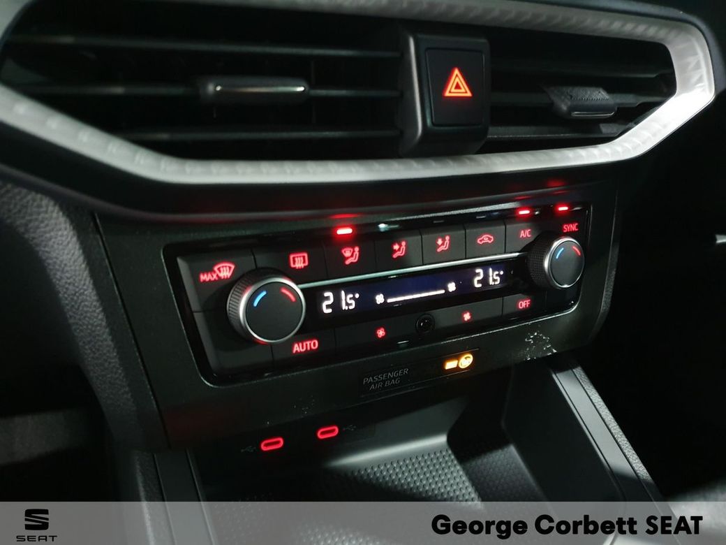 2025 SEAT Leon