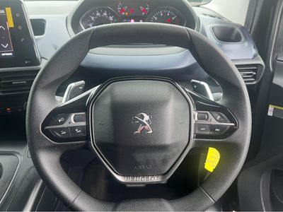 2023 Peugeot Rifter