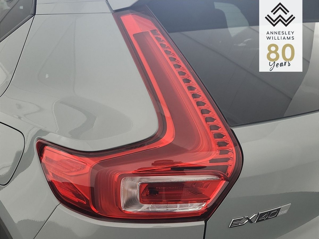 2026 Volvo EX40