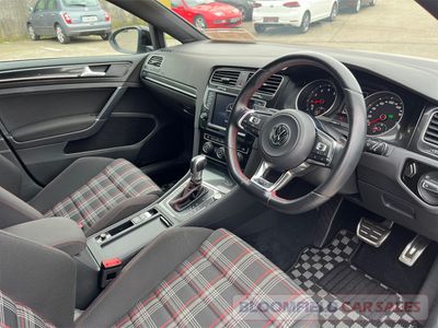 2017 Volkswagen Golf