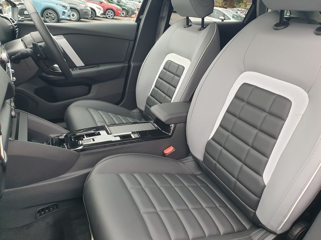 2025 Citroen C4