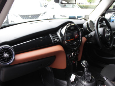 2017 Mini Cooper