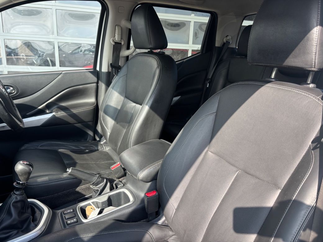 2020 Nissan Navara