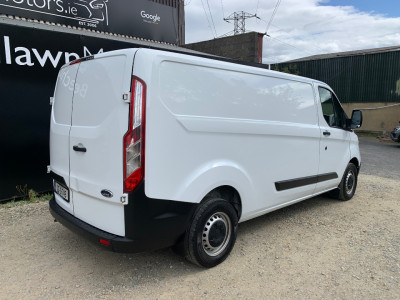 2022 Ford Transit Custom