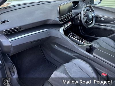 2024 Peugeot 5008