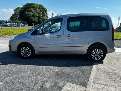 2017 Peugeot Partner Tepee