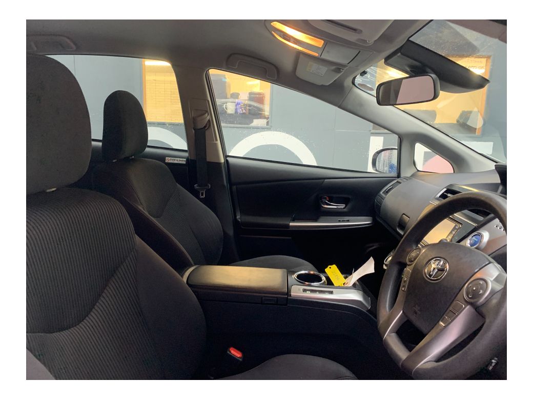 2018 Toyota Prius Alpha