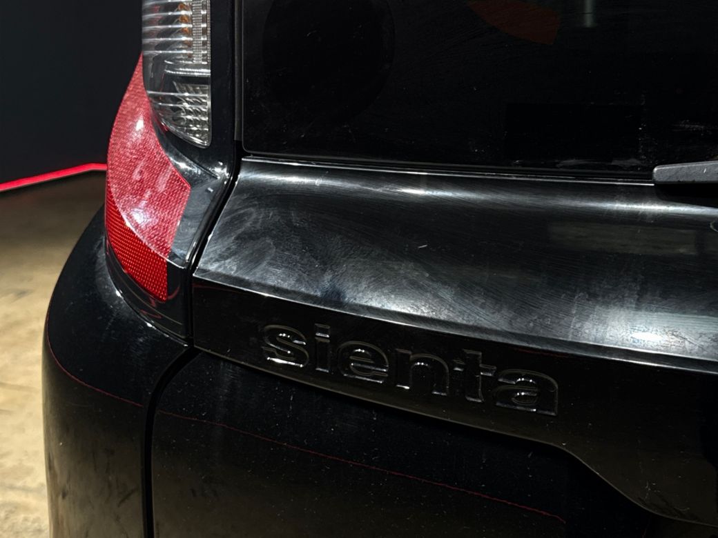 2023 Toyota Sienta