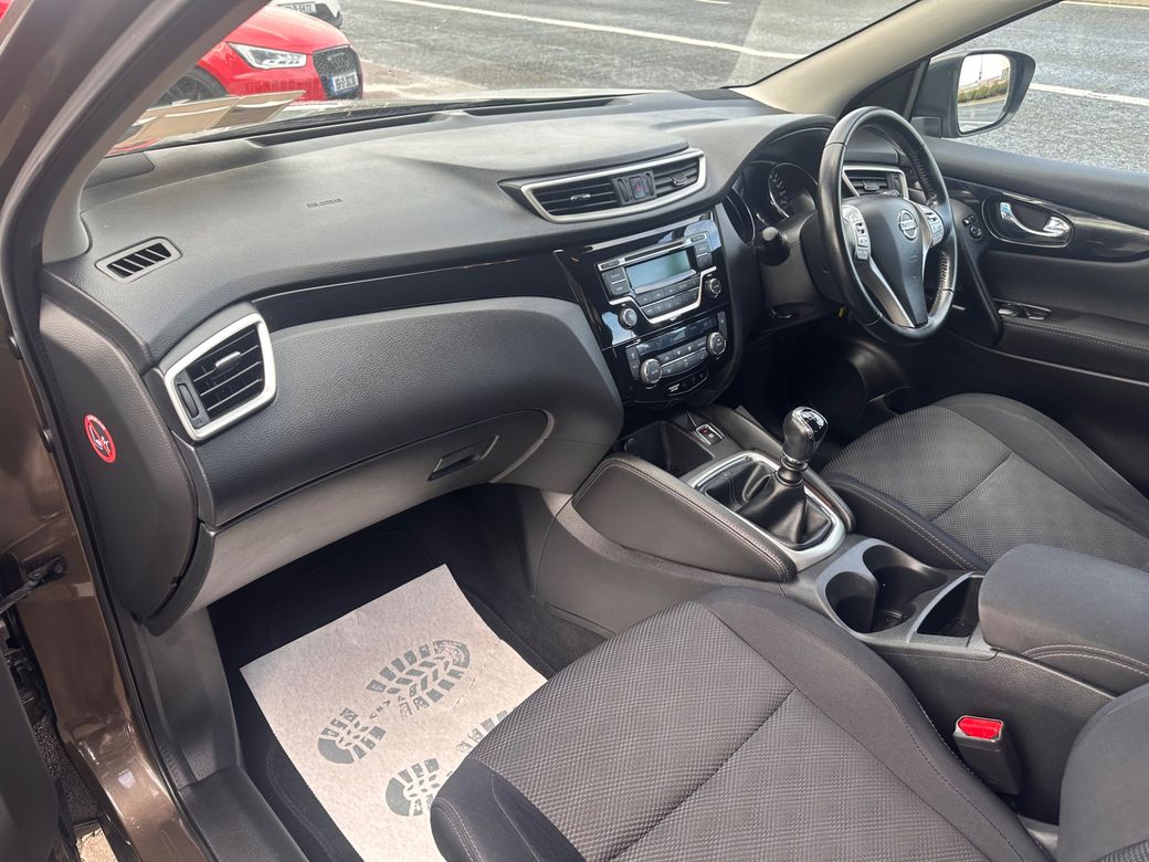 2015 Nissan Qashqai