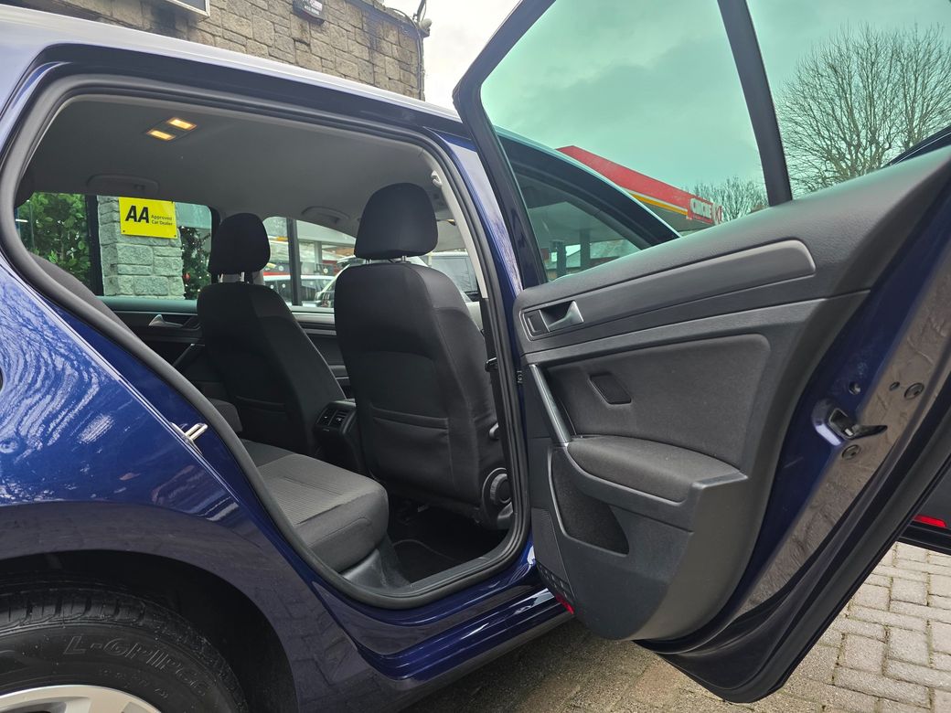 2017 Volkswagen Golf