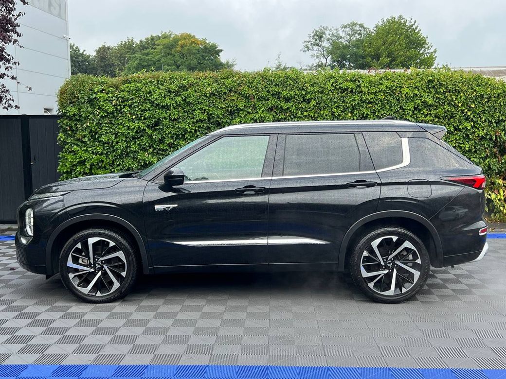 2023 Mitsubishi Outlander