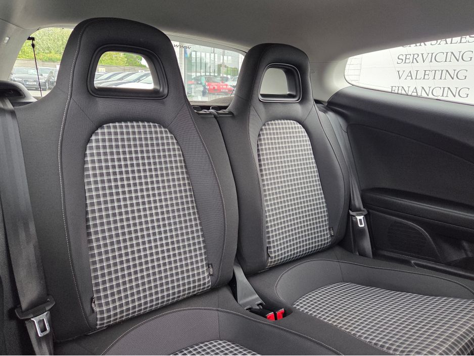 2017 Volkswagen Scirocco