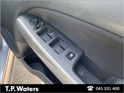 2012 Mazda Demio
