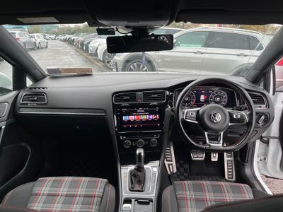 2018 Volkswagen Golf