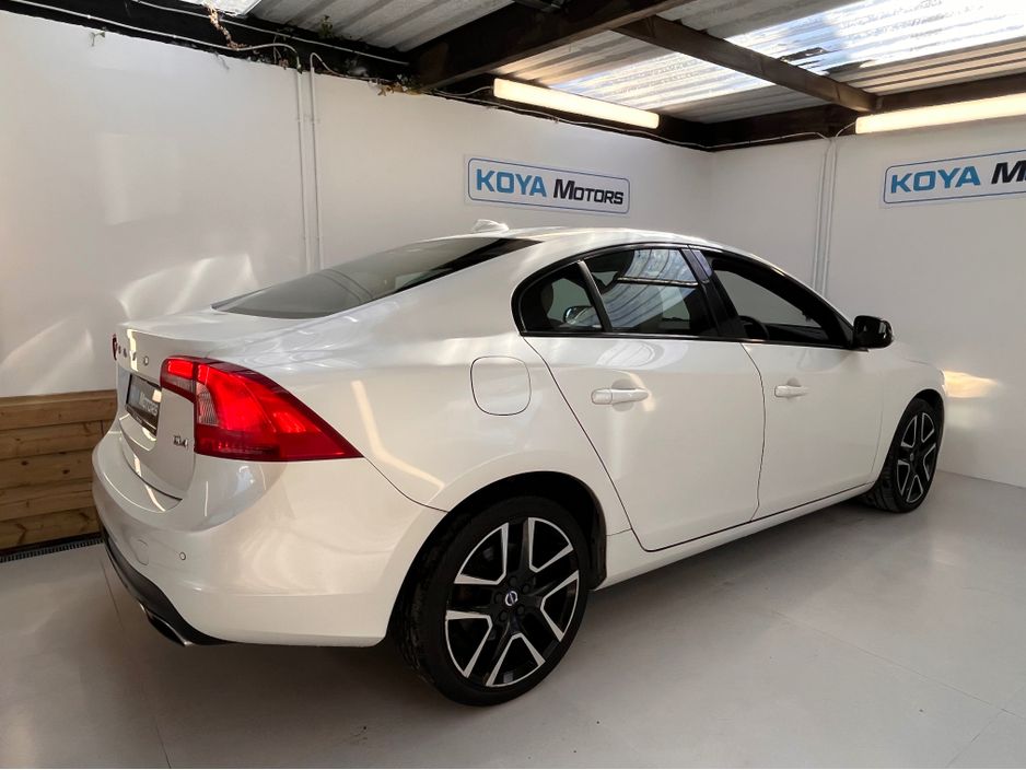 2016 Volvo S60