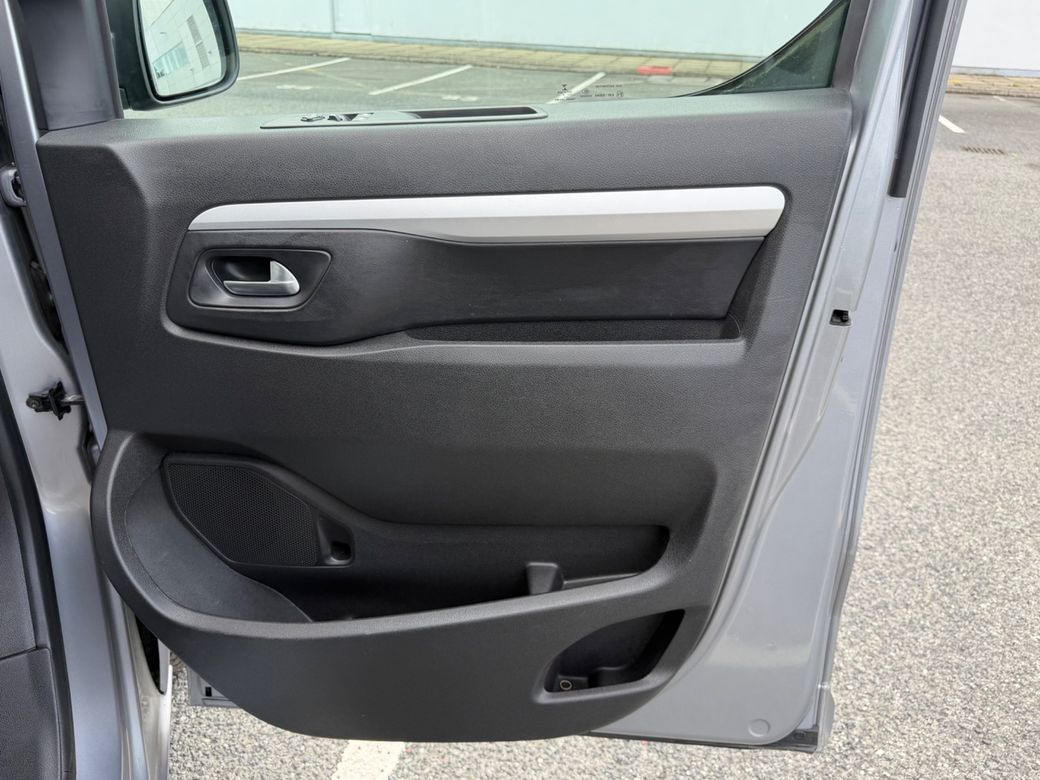2020 Opel Vivaro
