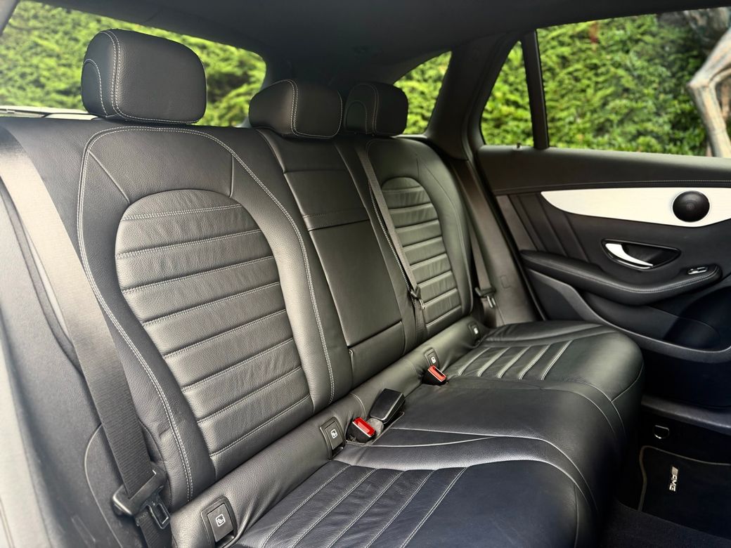 2022 Mercedes-Benz GLC Class