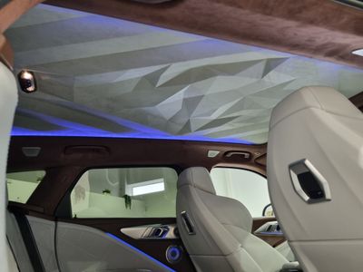 2025 BMW XM
