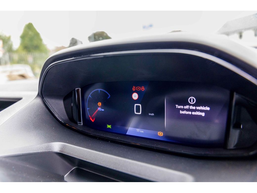 2025 Peugeot Partner