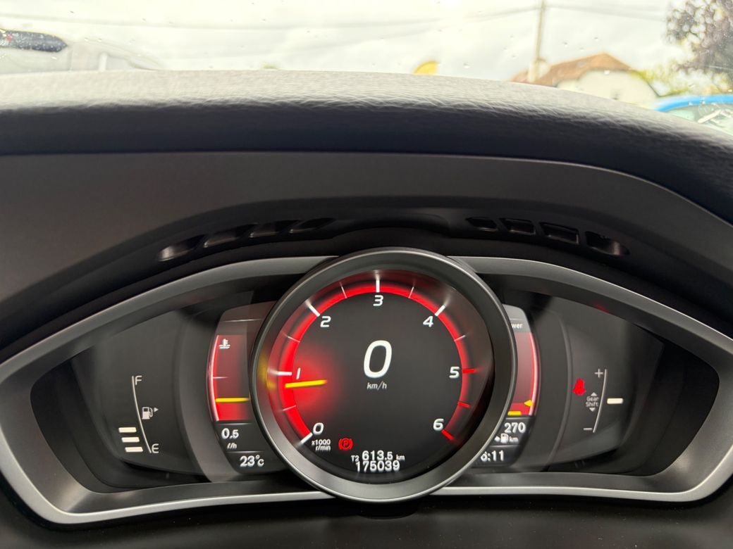 2016 Volvo V40