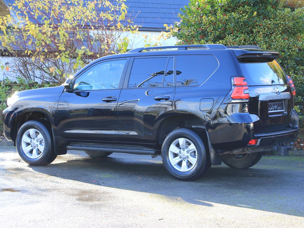 2021 Toyota Landcruiser