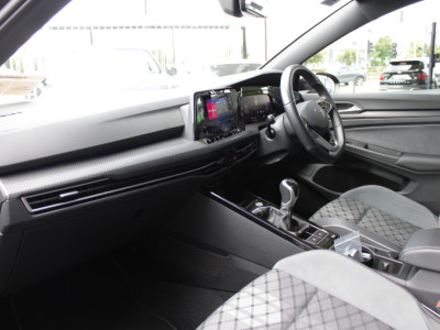 2024 Volkswagen Golf