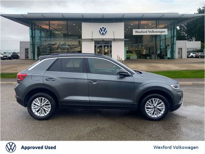 2023 Volkswagen T-Roc