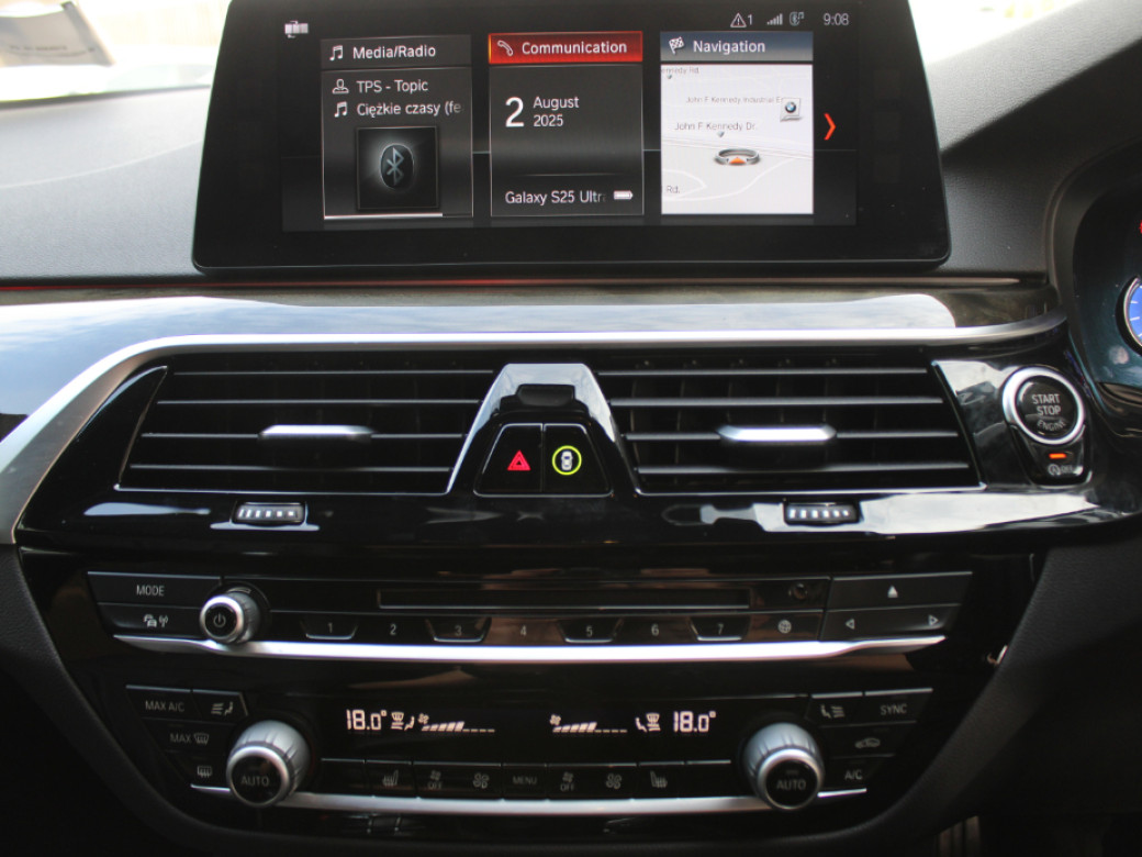 2017 BMW 523
