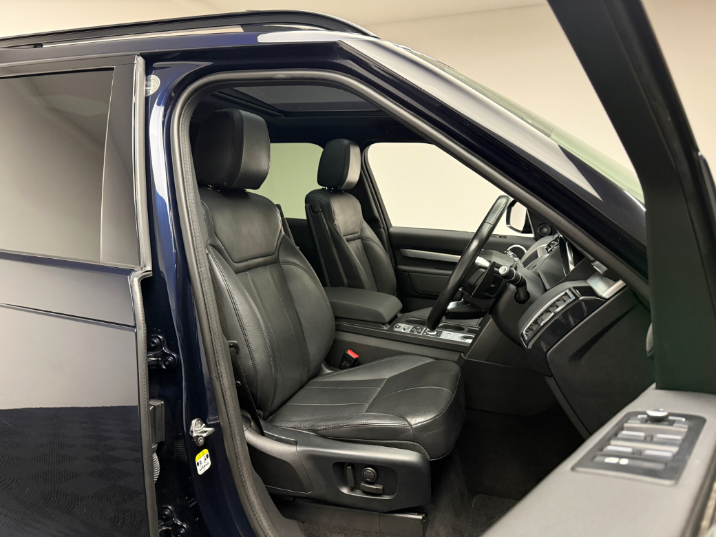2020 Land Rover Discovery