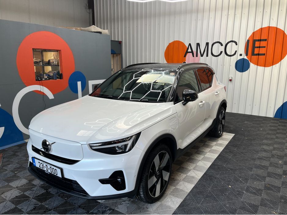 2023 Volvo XC40
