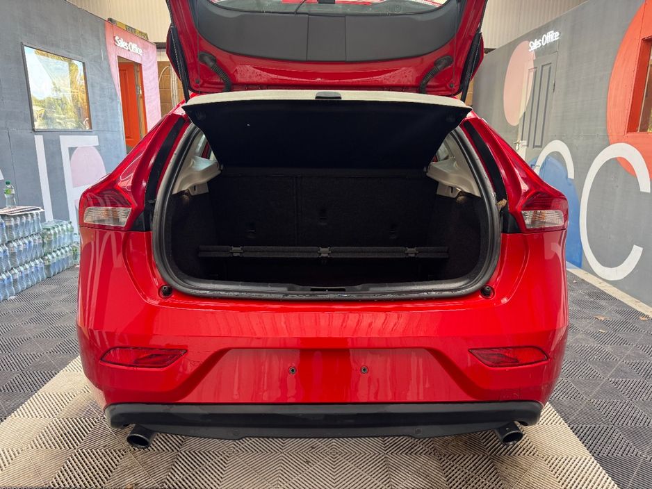 2014 Volvo V40