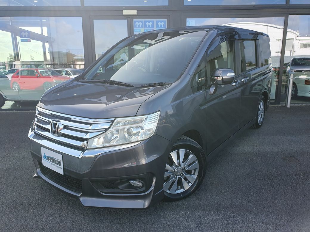 2015 Honda Stepwagon