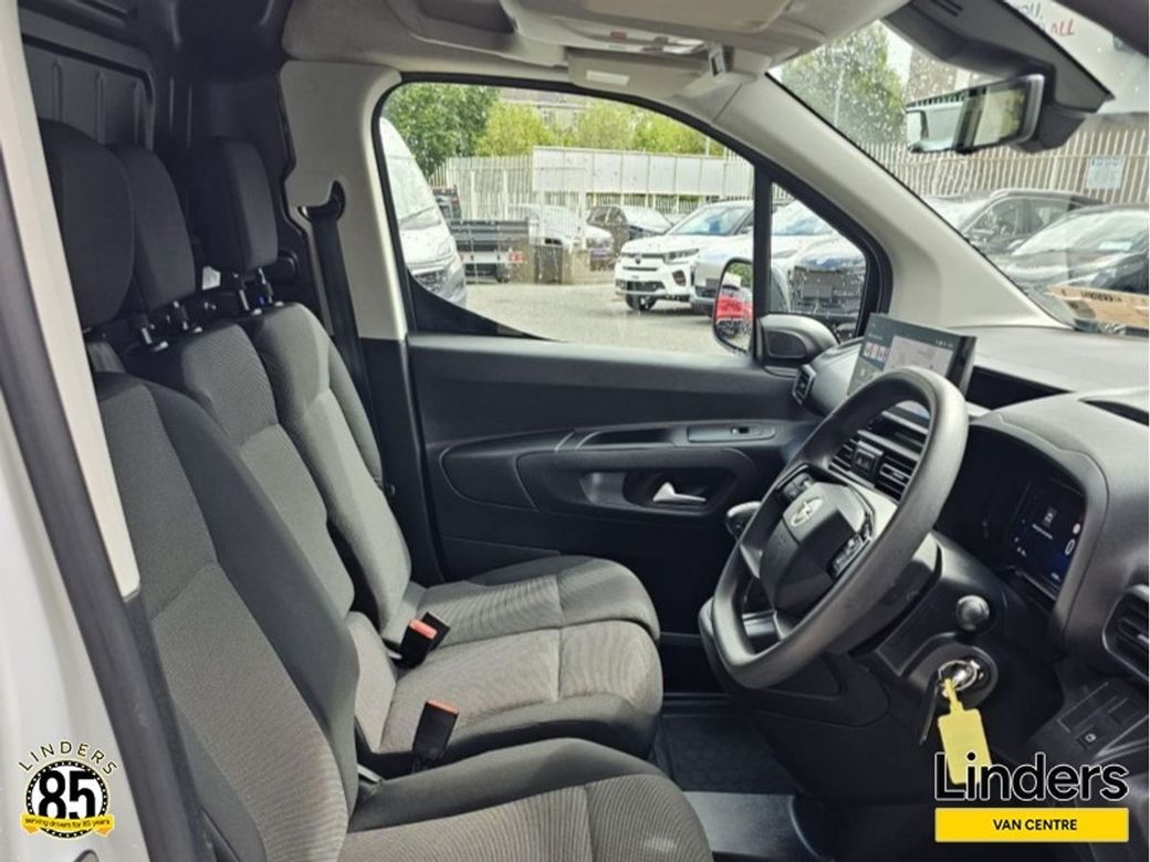 2025 Opel Combo