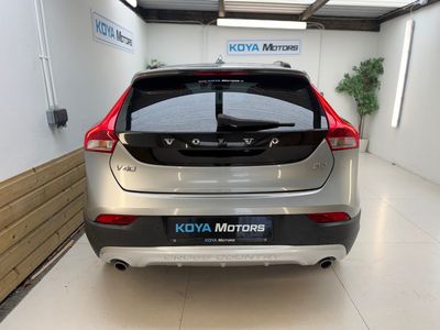 2016 Volvo V40 Cross Country