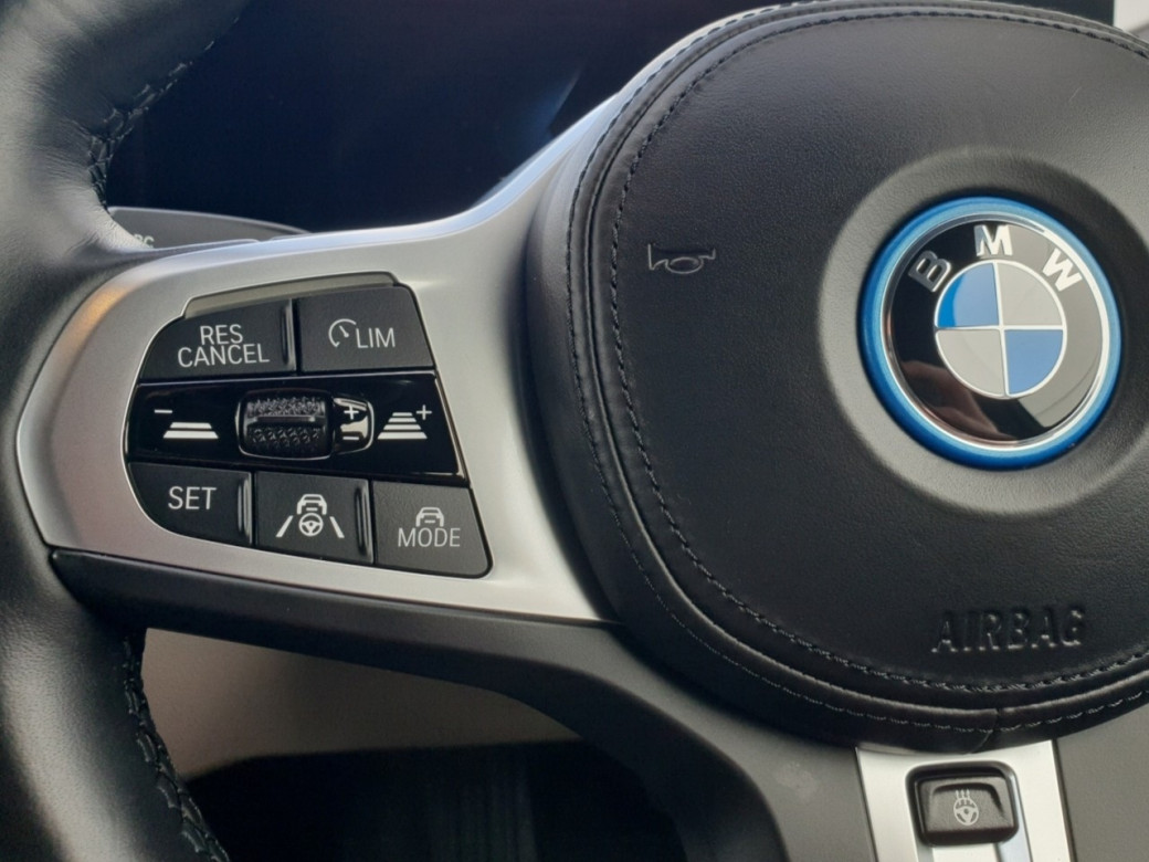 2023 BMW i4
