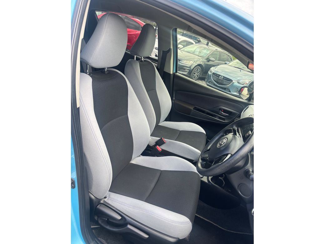 2015 Toyota Vitz