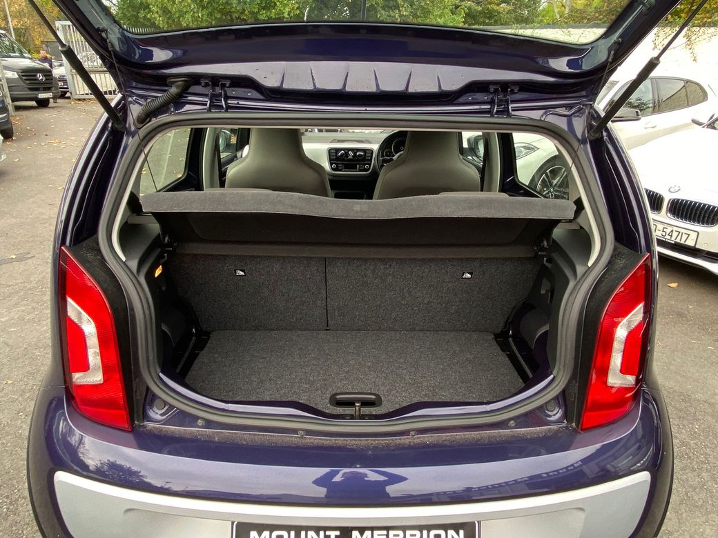 2016 Volkswagen up!