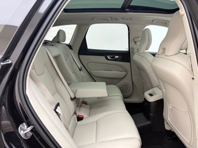 2022 Volvo XC60