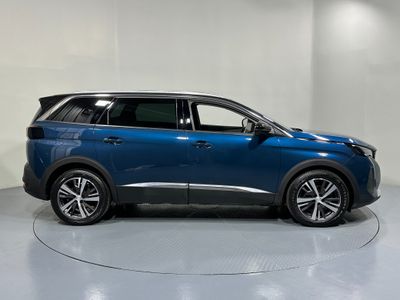 2022 Peugeot 5008
