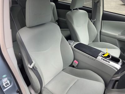 2013 Toyota Prius Alpha