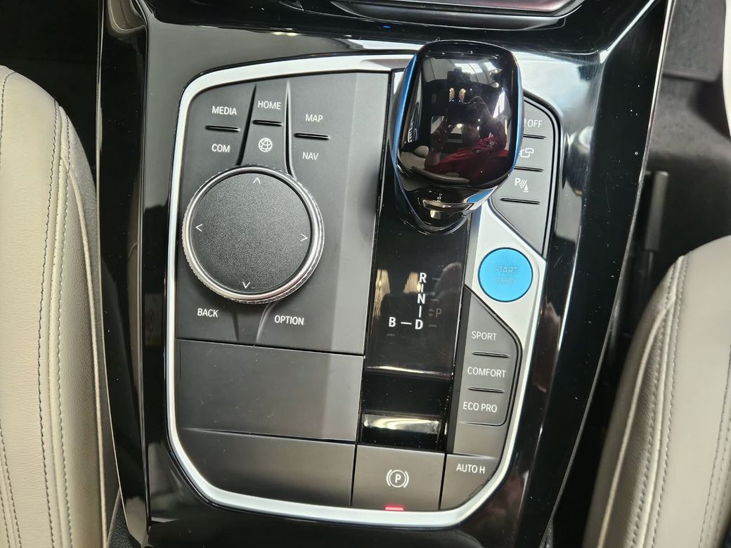 2022 BMW iX3