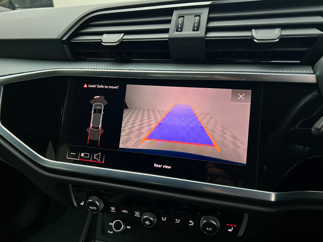 2022 Audi Q3