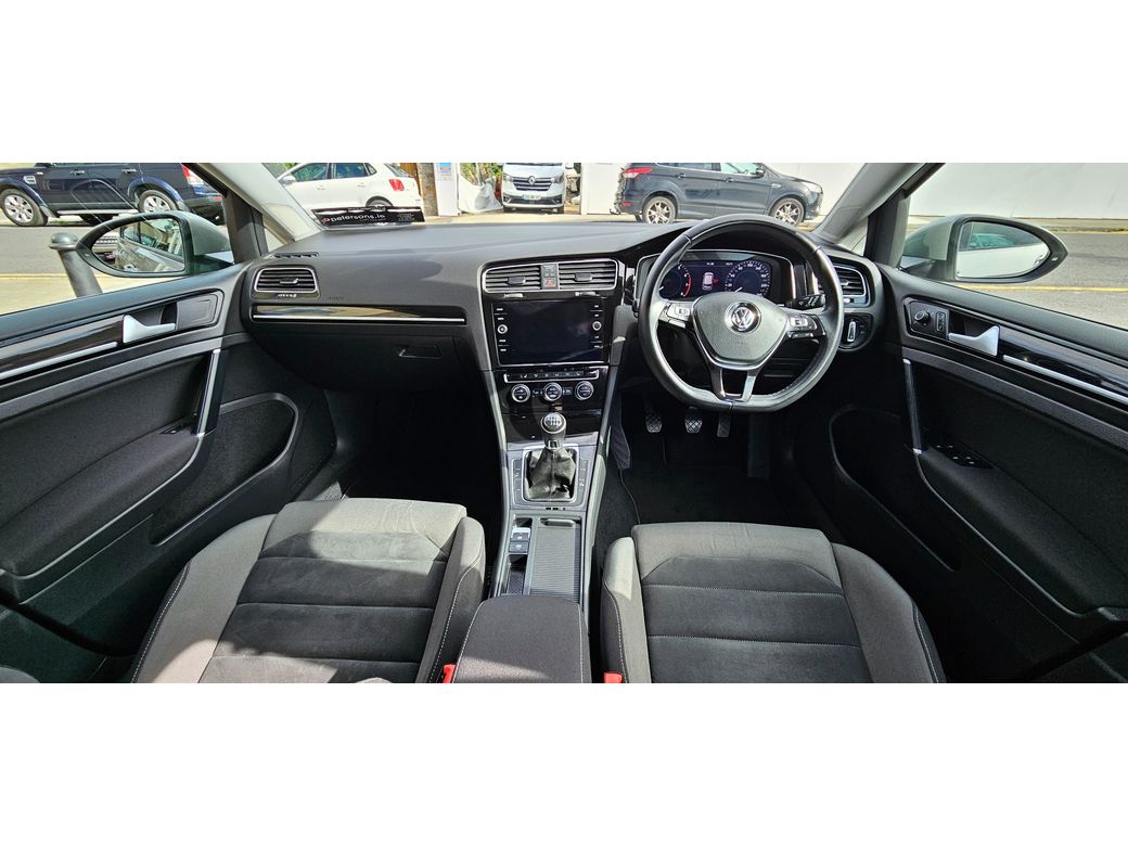 2017 Volkswagen Golf