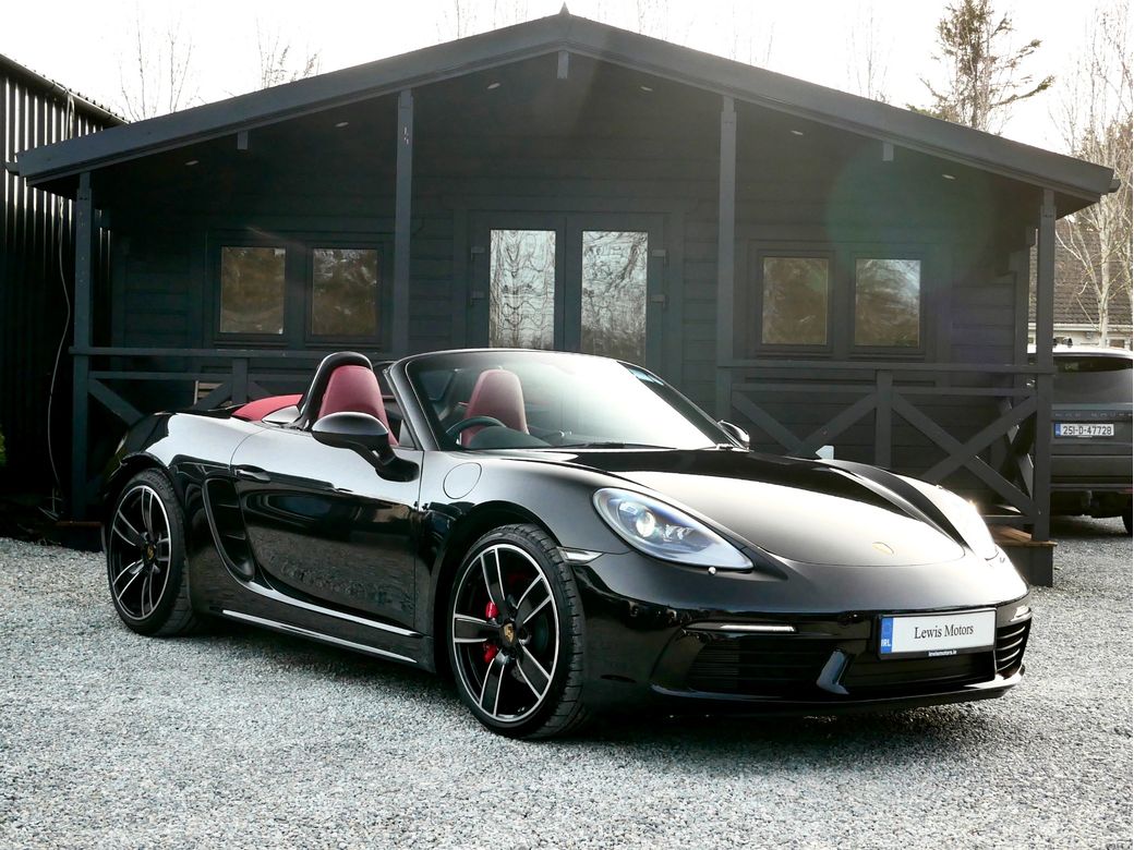 2026 Porsche Boxster
