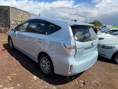 2013 Toyota Prius Alpha